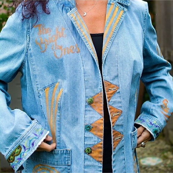 Vintage faded denim, hip-length jean jacket with hand painted and fabric images - Picture 9 of 11